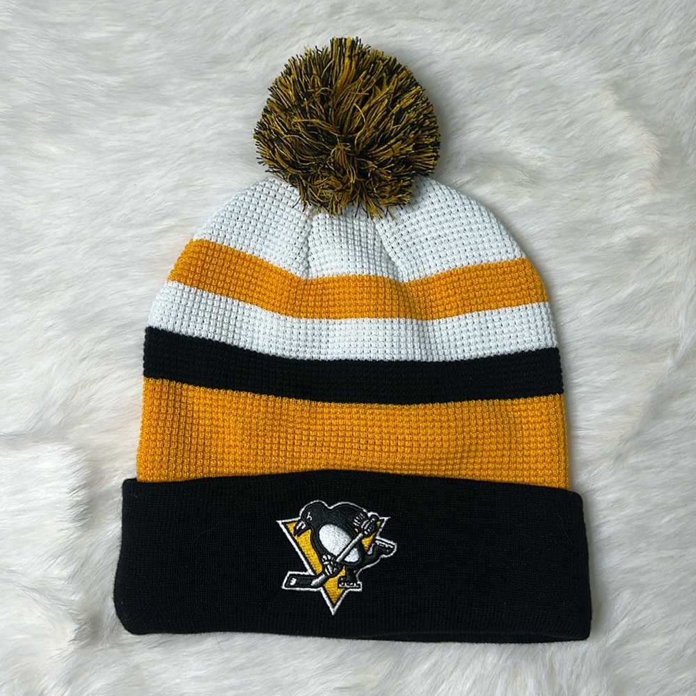 NHL Penguins Beanie